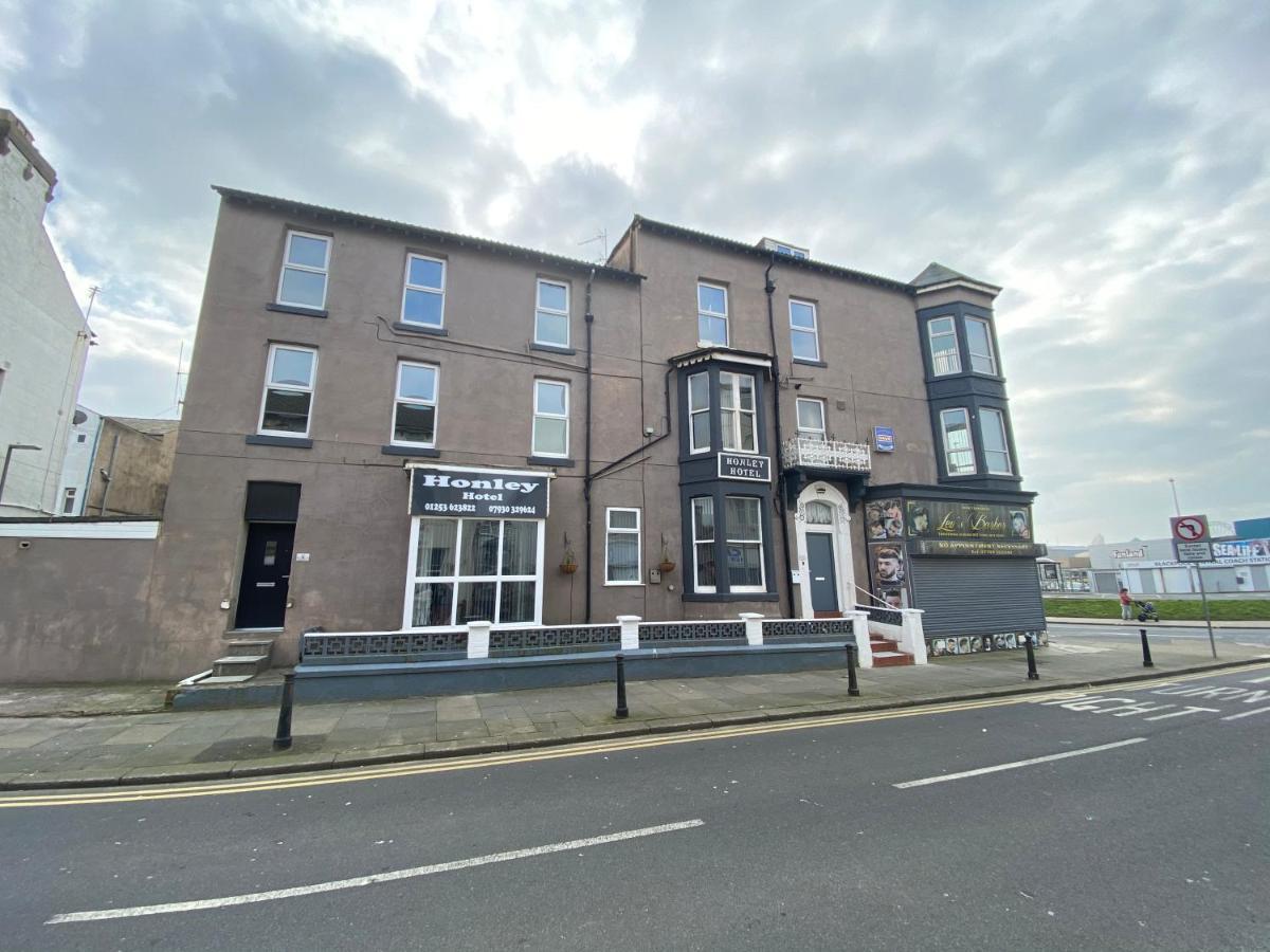 The Honley Hotel Blackpool Kültér fotó