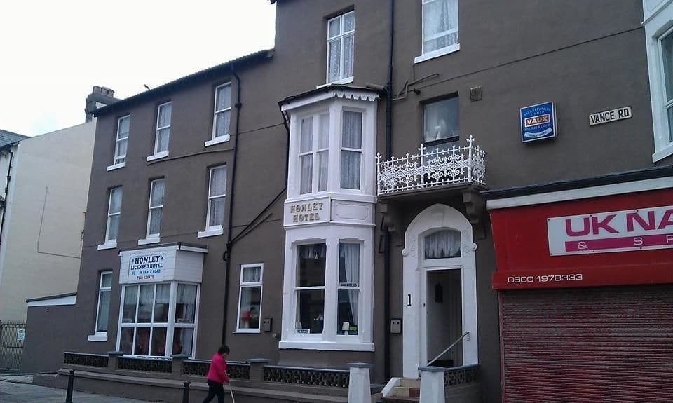 The Honley Hotel Blackpool Kültér fotó