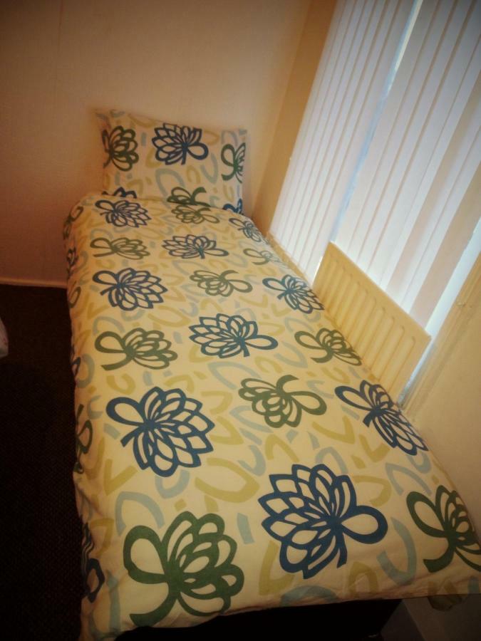 The Honley Hotel Blackpool Kültér fotó
